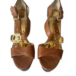 Michael Kors Platform‎ Heels Leather Strappy Buckle Detail Brown 7.5